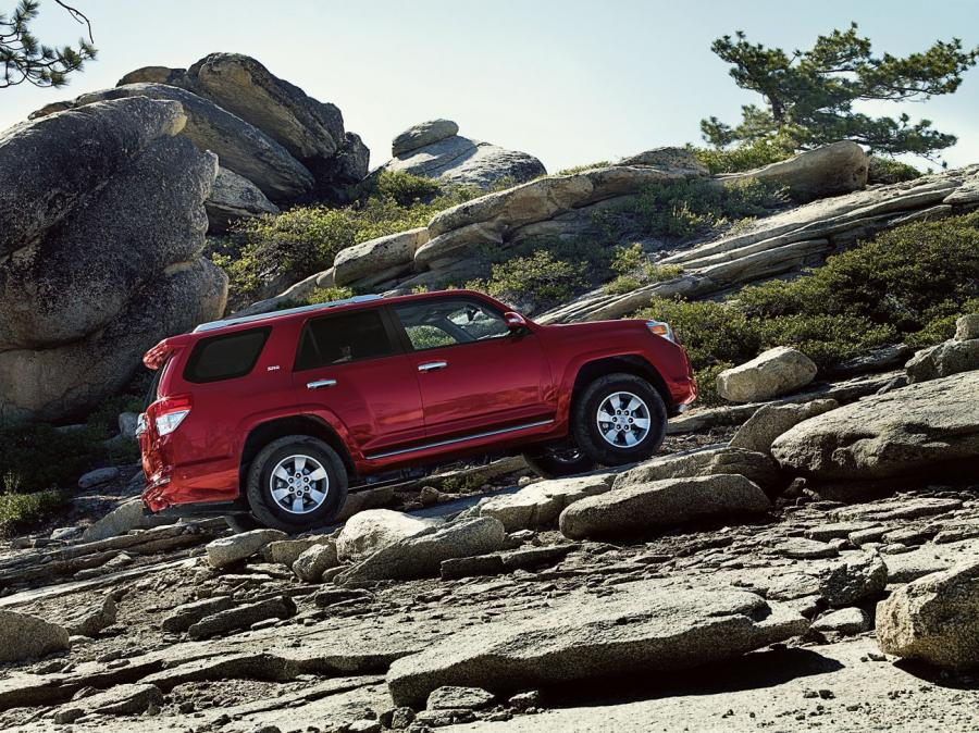  Toyota 4Runner 2010 года  (фото 4 из 84)